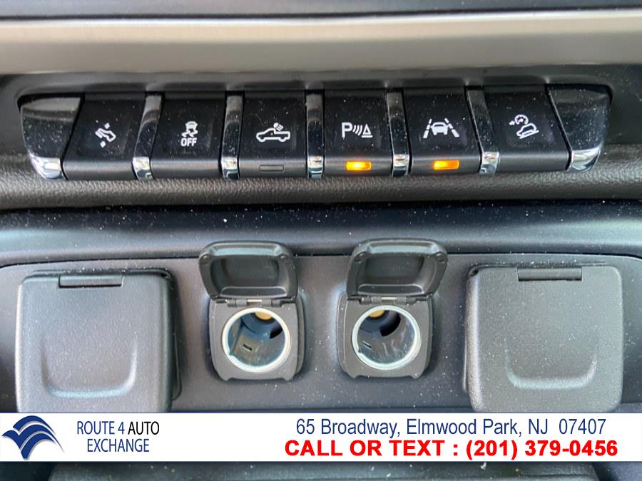 Used GMC Sierra 1500 4WD Crew Cab 143.5" Denali 2018 | Route 4 Auto Exchange. Elmwood Park, New Jersey Used GMC Sierra 1500 4WD Crew Cab 143.5" Denali 2018 | Route 4 Auto Exchange. Elmwood Park, New Jersey