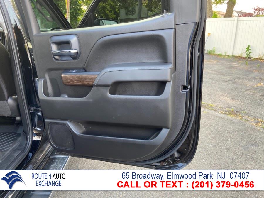 Used GMC Sierra 1500 4WD Crew Cab 143.5" Denali 2018 | Route 4 Auto Exchange. Elmwood Park, New Jersey Used GMC Sierra 1500 4WD Crew Cab 143.5" Denali 2018 | Route 4 Auto Exchange. Elmwood Park, New Jersey