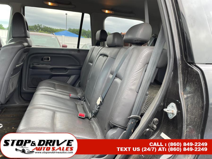 2003 Honda Pilot 4WD EX Auto w/Leather, available for sale in East Windsor, Connecticut | Stop & Drive Auto Sales. East Windsor, Connecticut 2003 Honda Pilot 4WD EX Auto w/Leather, available for sale in East Windsor, Connecticut | Stop & Drive Auto Sales. East Windsor, Connecticut