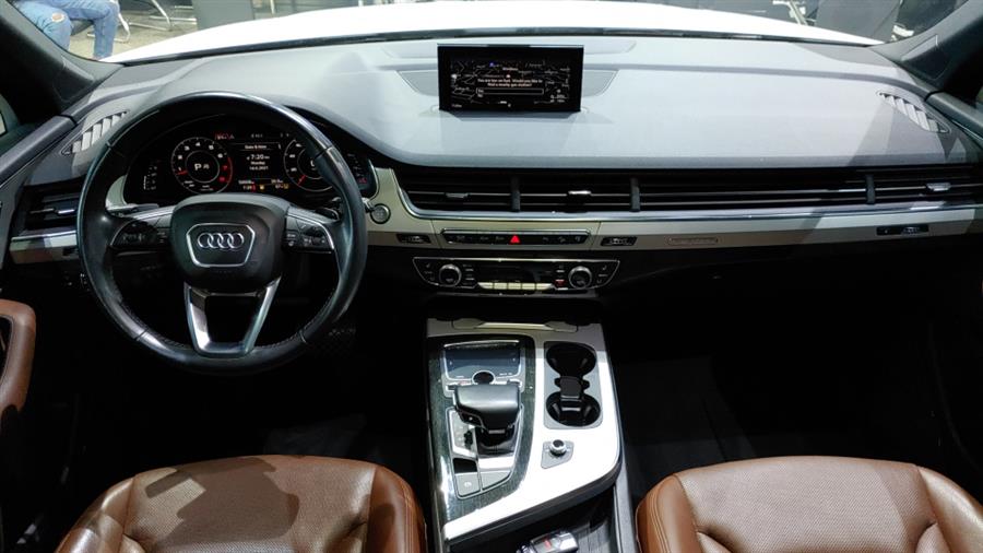 Used Audi Q7 3.0 TFSI Prestige 2017 | Dream Car Gallery. Woodbury, New York Used Audi Q7 3.0 TFSI Prestige 2017 | Dream Car Gallery. Woodbury, New York