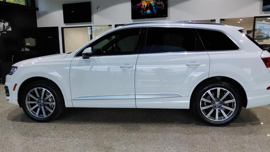 Used Audi Q7 3.0 TFSI Prestige 2017 | Dream Car Gallery. Woodbury, New York Used Audi Q7 3.0 TFSI Prestige 2017 | Dream Car Gallery. Woodbury, New York