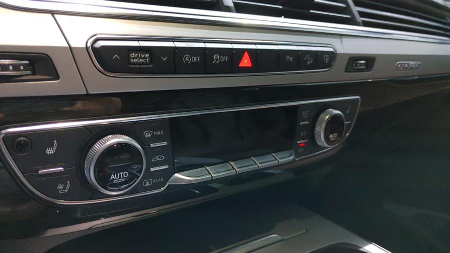Used Audi Q7 3.0 TFSI Prestige 2017 | Dream Car Gallery. Woodbury, New York Used Audi Q7 3.0 TFSI Prestige 2017 | Dream Car Gallery. Woodbury, New York