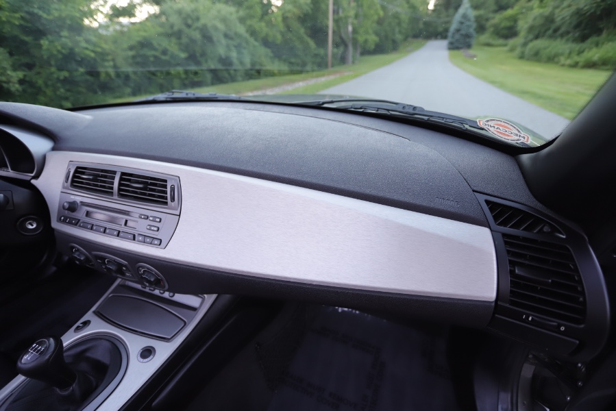 2003 BMW Z4 Z4 2dr Roadster 2.5i, available for sale in North Salem, New York | Meccanic Shop North Inc. North Salem, New York 2003 BMW Z4 Z4 2dr Roadster 2.5i, available for sale in North Salem, New York | Meccanic Shop North Inc. North Salem, New York