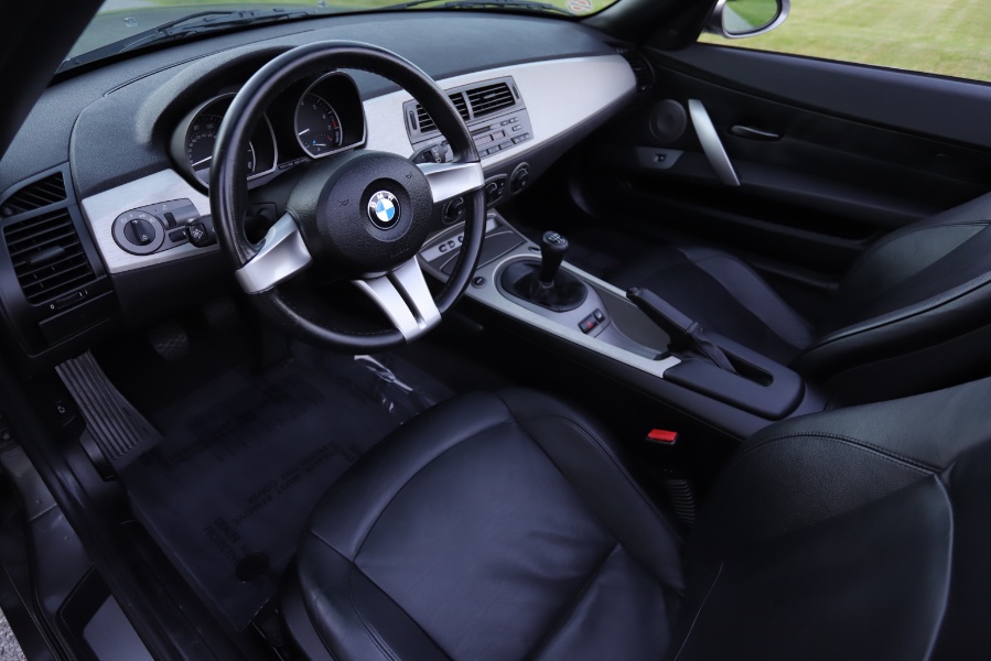 2003 BMW Z4 Z4 2dr Roadster 2.5i, available for sale in North Salem, New York | Meccanic Shop North Inc. North Salem, New York 2003 BMW Z4 Z4 2dr Roadster 2.5i, available for sale in North Salem, New York | Meccanic Shop North Inc. North Salem, New York