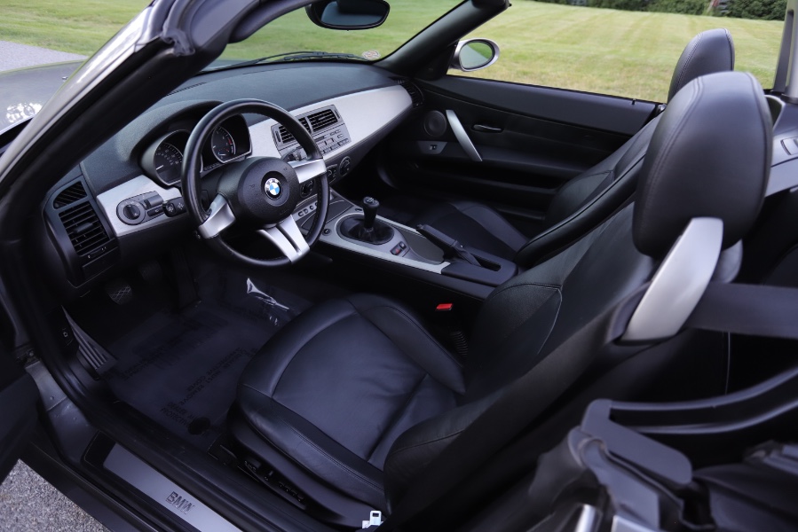2003 BMW Z4 Z4 2dr Roadster 2.5i, available for sale in North Salem, New York | Meccanic Shop North Inc. North Salem, New York 2003 BMW Z4 Z4 2dr Roadster 2.5i, available for sale in North Salem, New York | Meccanic Shop North Inc. North Salem, New York