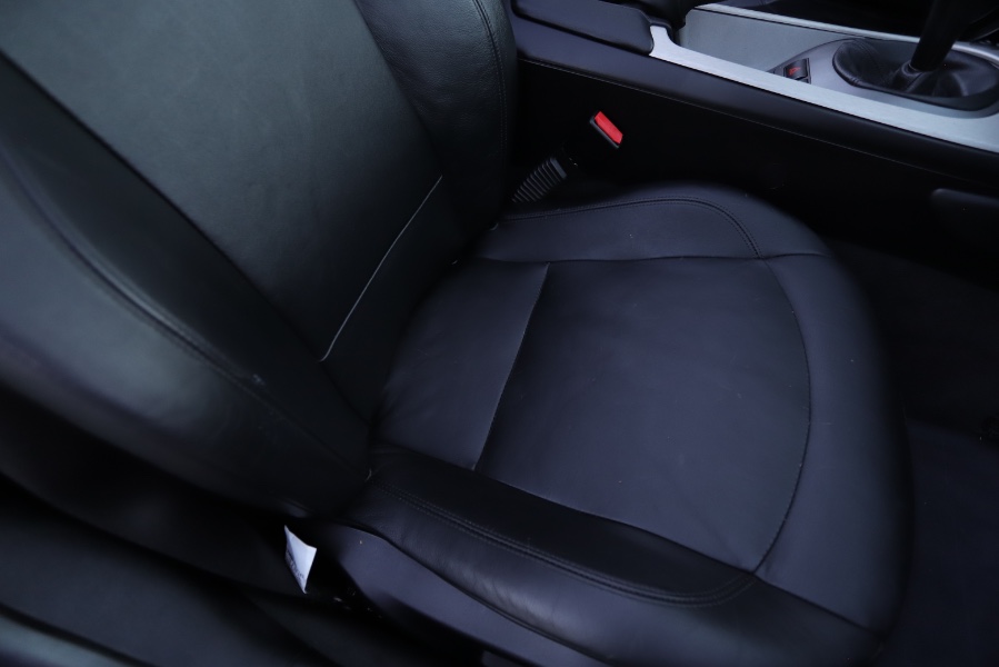 2003 BMW Z4 Z4 2dr Roadster 2.5i, available for sale in North Salem, New York | Meccanic Shop North Inc. North Salem, New York 2003 BMW Z4 Z4 2dr Roadster 2.5i, available for sale in North Salem, New York | Meccanic Shop North Inc. North Salem, New York