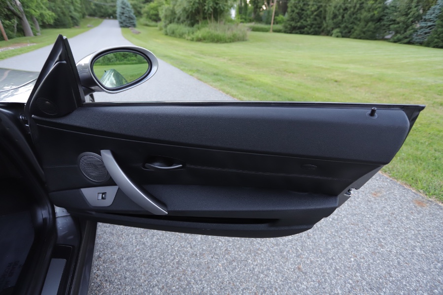 2003 BMW Z4 Z4 2dr Roadster 2.5i, available for sale in North Salem, New York | Meccanic Shop North Inc. North Salem, New York 2003 BMW Z4 Z4 2dr Roadster 2.5i, available for sale in North Salem, New York | Meccanic Shop North Inc. North Salem, New York