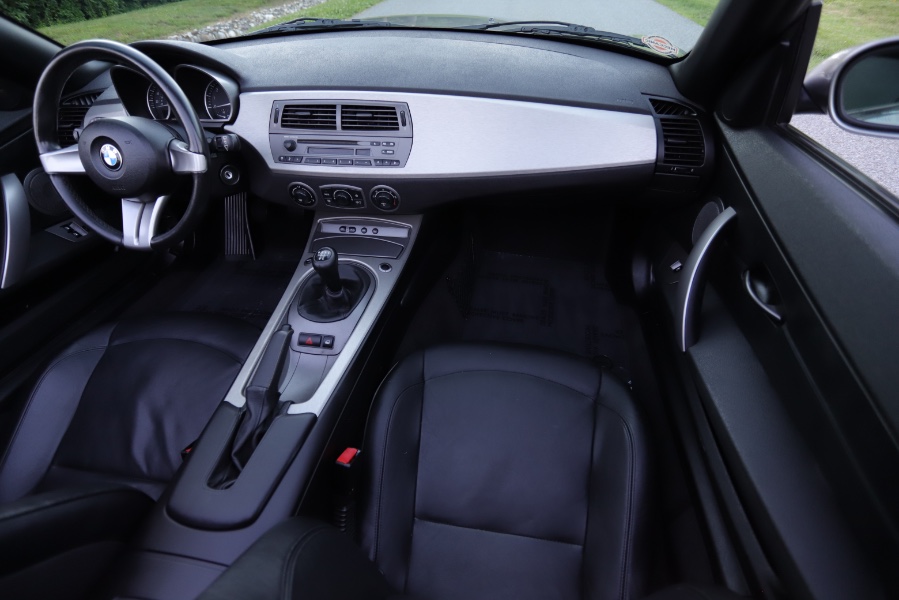 2003 BMW Z4 Z4 2dr Roadster 2.5i, available for sale in North Salem, New York | Meccanic Shop North Inc. North Salem, New York 2003 BMW Z4 Z4 2dr Roadster 2.5i, available for sale in North Salem, New York | Meccanic Shop North Inc. North Salem, New York