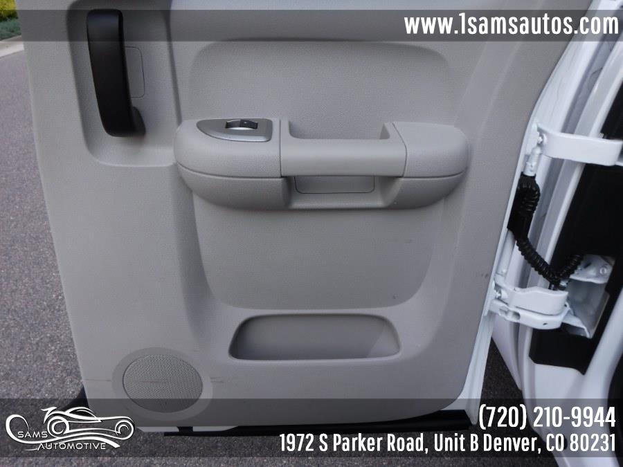 2008 Chevrolet Silverado 2500HD 4WD Ext Cab 143.5" LT w/1LT, available for sale in Denver, Colorado | Sam's Automotive. Denver, Colorado 2008 Chevrolet Silverado 2500HD 4WD Ext Cab 143.5" LT w/1LT, available for sale in Denver, Colorado | Sam's Automotive. Denver, Colorado