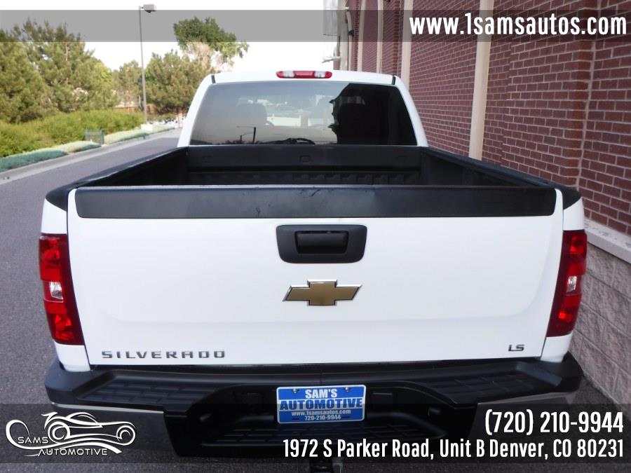 2008 Chevrolet Silverado 2500HD 4WD Ext Cab 143.5" LT w/1LT, available for sale in Denver, Colorado | Sam's Automotive. Denver, Colorado 2008 Chevrolet Silverado 2500HD 4WD Ext Cab 143.5" LT w/1LT, available for sale in Denver, Colorado | Sam's Automotive. Denver, Colorado