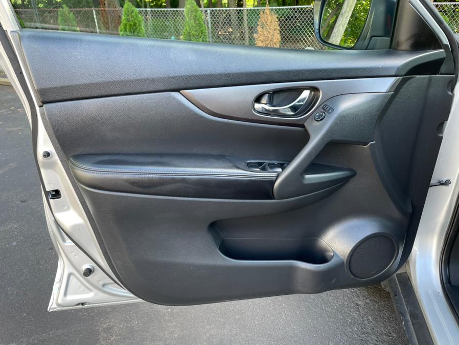 2015 Nissan Rogue AWD 4dr S, available for sale in Rosedale, New York | Sunrise Auto Sales. Rosedale, New York 2015 Nissan Rogue AWD 4dr S, available for sale in Rosedale, New York | Sunrise Auto Sales. Rosedale, New York