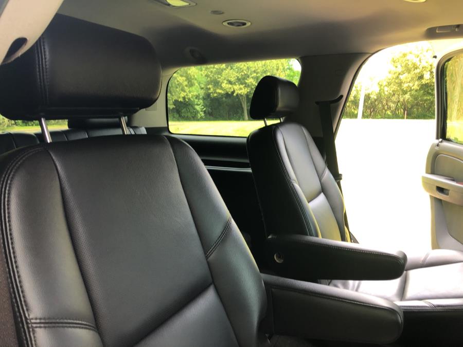 2010 Chevrolet Tahoe 4WD 4dr 1500 LTZ, available for sale in Beavercreek, Ohio | Wholesale Direct Motors. Beavercreek, Ohio 2010 Chevrolet Tahoe 4WD 4dr 1500 LTZ, available for sale in Beavercreek, Ohio | Wholesale Direct Motors. Beavercreek, Ohio