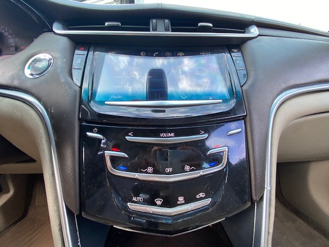 Used Cadillac XTS 4dr Sdn FWD 2013 | Wide World Inc. Brooklyn, New York Used Cadillac XTS 4dr Sdn FWD 2013 | Wide World Inc. Brooklyn, New York