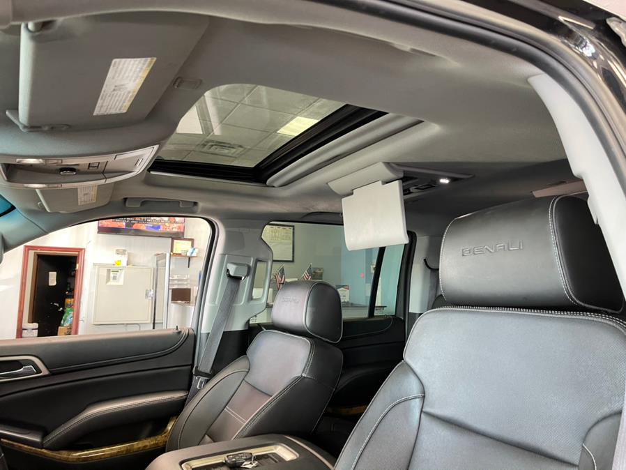 Used GMC Yukon XL 4WD 4dr Denali 2016 | 5 Towns Drive. Inwood, New York Used GMC Yukon XL 4WD 4dr Denali 2016 | 5 Towns Drive. Inwood, New York