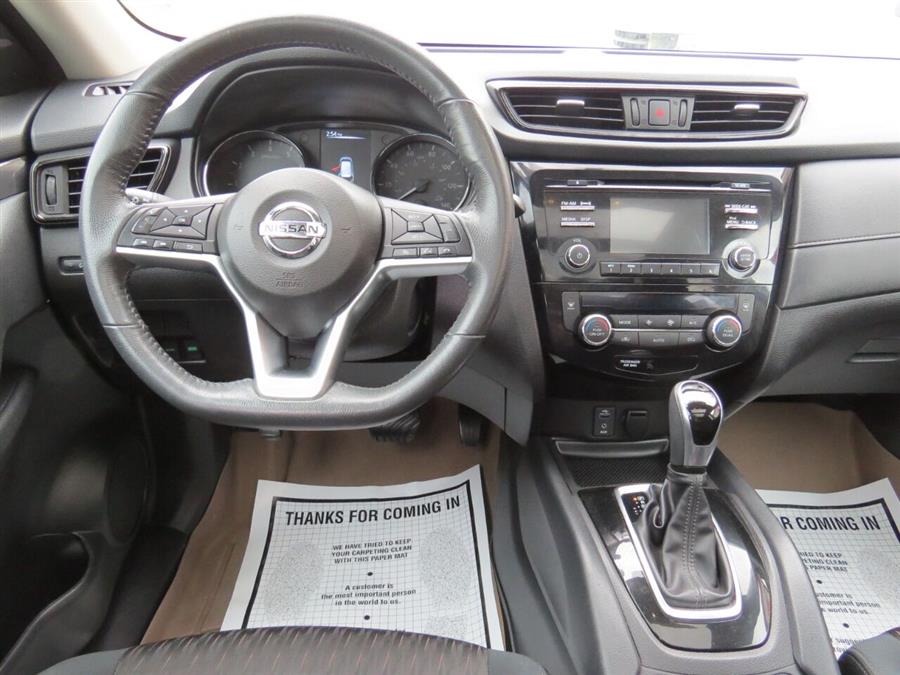 Used Nissan Rogue SV AWD 4dr Crossover 2017 | Lake City Exports Inc. Auburn, Maine Used Nissan Rogue SV AWD 4dr Crossover 2017 | Lake City Exports Inc. Auburn, Maine