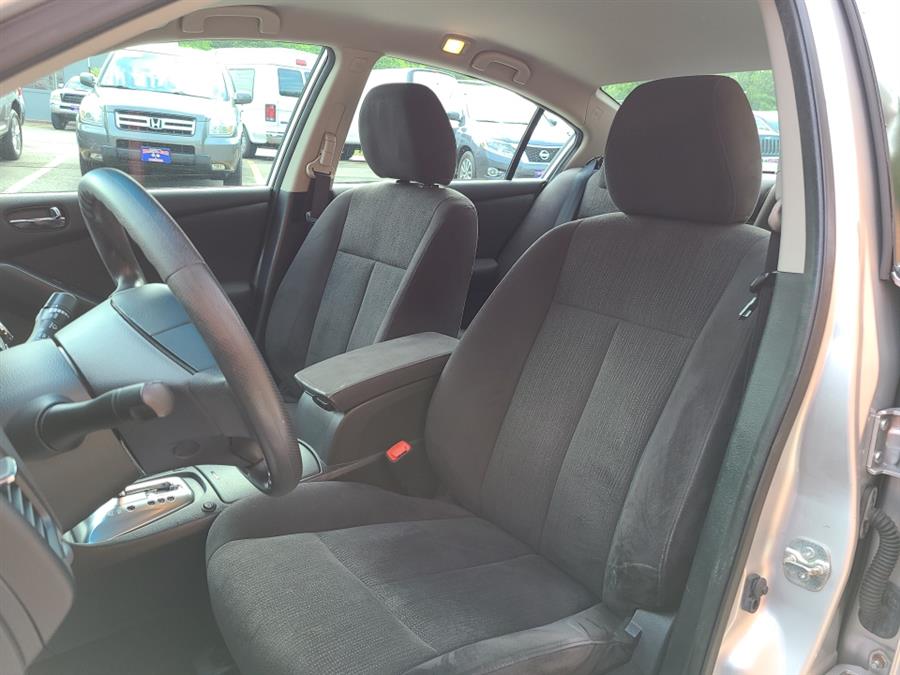 Used Nissan Altima 4dr Sdn 2.5 S 2011 | National Auto Brokers, Inc.. Waterbury, Connecticut Used Nissan Altima 4dr Sdn 2.5 S 2011 | National Auto Brokers, Inc.. Waterbury, Connecticut