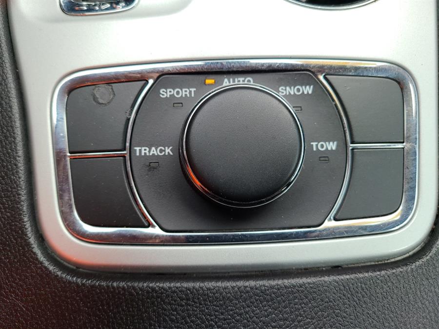 Used Jeep Grand Cherokee 4WD 4dr SRT8 2012 | National Auto Brokers, Inc.. Waterbury, Connecticut Used Jeep Grand Cherokee 4WD 4dr SRT8 2012 | National Auto Brokers, Inc.. Waterbury, Connecticut