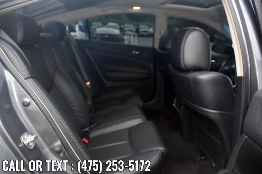 Used Nissan Maxima 4dr Sdn 3.5 SV w/Premium Pkg 2014 | Highline Car Connection. Waterbury, Connecticut Used Nissan Maxima 4dr Sdn 3.5 SV w/Premium Pkg 2014 | Highline Car Connection. Waterbury, Connecticut