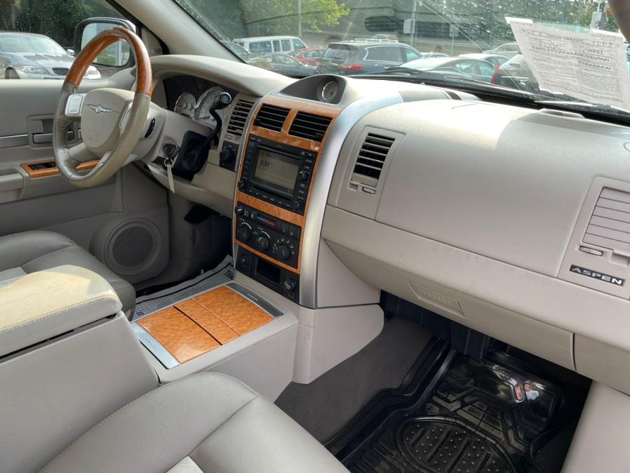 2007 Chrysler Aspen 4WD 4dr Limited, available for sale in Rosedale, New York | Sunrise Auto Sales. Rosedale, New York 2007 Chrysler Aspen 4WD 4dr Limited, available for sale in Rosedale, New York | Sunrise Auto Sales. Rosedale, New York