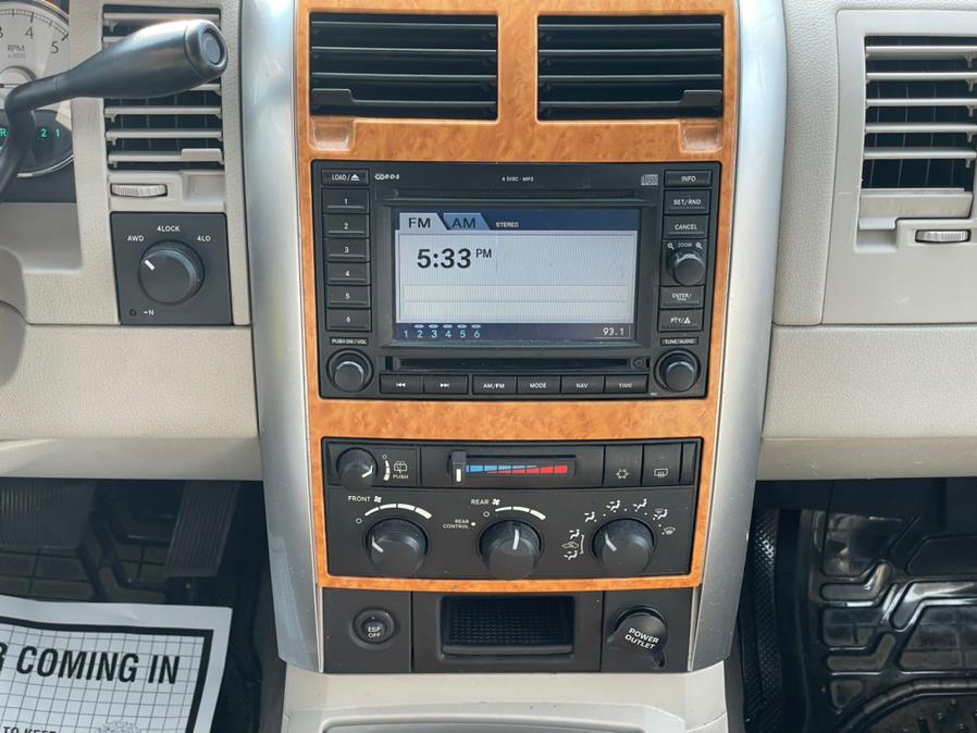 2007 Chrysler Aspen 4WD 4dr Limited, available for sale in Rosedale, New York | Sunrise Auto Sales. Rosedale, New York 2007 Chrysler Aspen 4WD 4dr Limited, available for sale in Rosedale, New York | Sunrise Auto Sales. Rosedale, New York