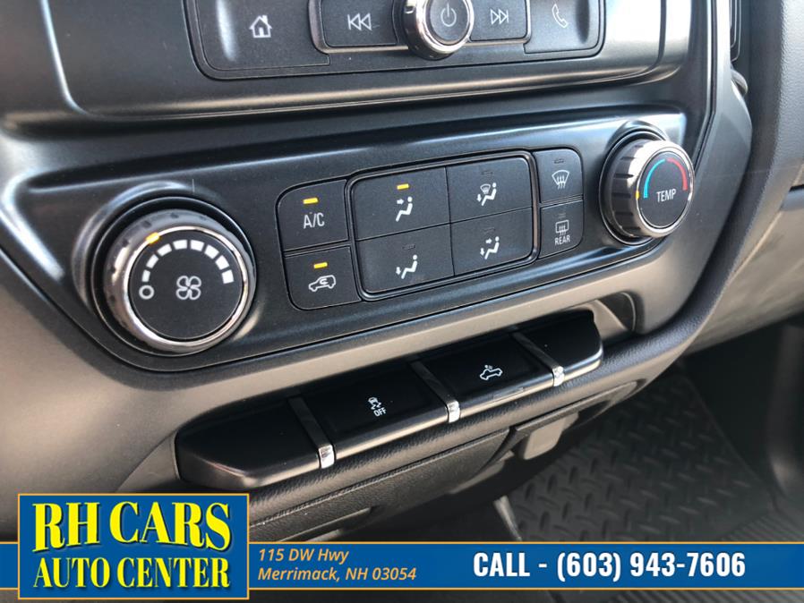 Used Chevrolet Silverado 2500HD Crew Cab 4WD 2018 | RH Cars LLC. Merrimack, New Hampshire Used Chevrolet Silverado 2500HD Crew Cab 4WD 2018 | RH Cars LLC. Merrimack, New Hampshire