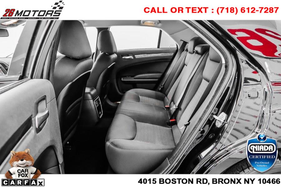 Used Chrysler 300 Touring RWD 2019 | 26 Motors Corp. Bronx, New York Used Chrysler 300 Touring RWD 2019 | 26 Motors Corp. Bronx, New York
