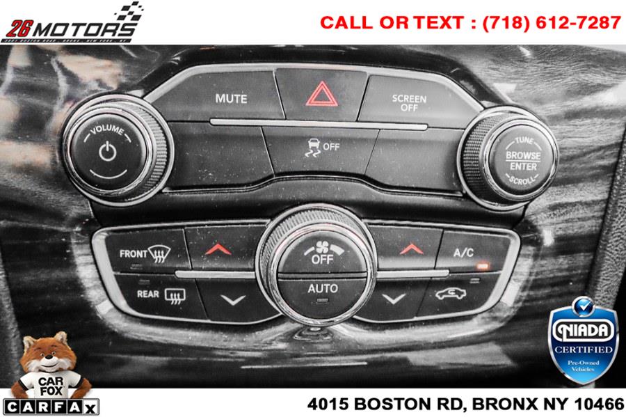 Used Chrysler 300 Touring RWD 2019 | 26 Motors Corp. Bronx, New York Used Chrysler 300 Touring RWD 2019 | 26 Motors Corp. Bronx, New York