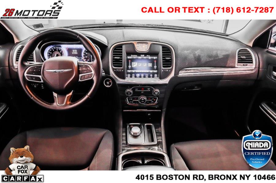 Used Chrysler 300 Touring RWD 2019 | 26 Motors Corp. Bronx, New York Used Chrysler 300 Touring RWD 2019 | 26 Motors Corp. Bronx, New York
