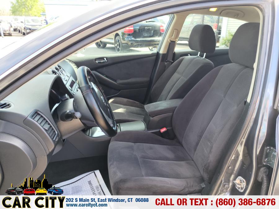 Used Nissan Altima 4dr Sdn I4 CVT 2.5 S 2007 | Car City LLC. East Windsor, Connecticut Used Nissan Altima 4dr Sdn I4 CVT 2.5 S 2007 | Car City LLC. East Windsor, Connecticut