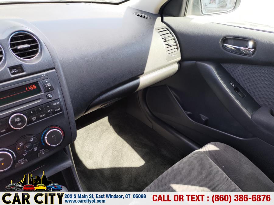 Used Nissan Altima 4dr Sdn I4 CVT 2.5 S 2007 | Car City LLC. East Windsor, Connecticut Used Nissan Altima 4dr Sdn I4 CVT 2.5 S 2007 | Car City LLC. East Windsor, Connecticut