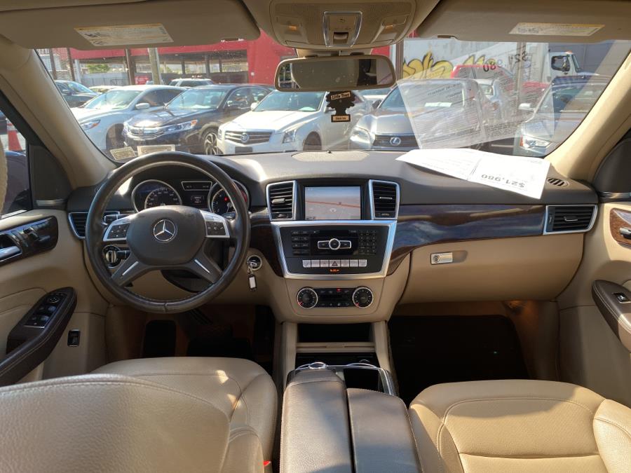 2013 Mercedes-Benz M-Class 4MATIC 4dr ML350, available for sale in Bronx, New York | Champion Auto Sales. Bronx, New York 2013 Mercedes-Benz M-Class 4MATIC 4dr ML350, available for sale in Bronx, New York | Champion Auto Sales. Bronx, New York