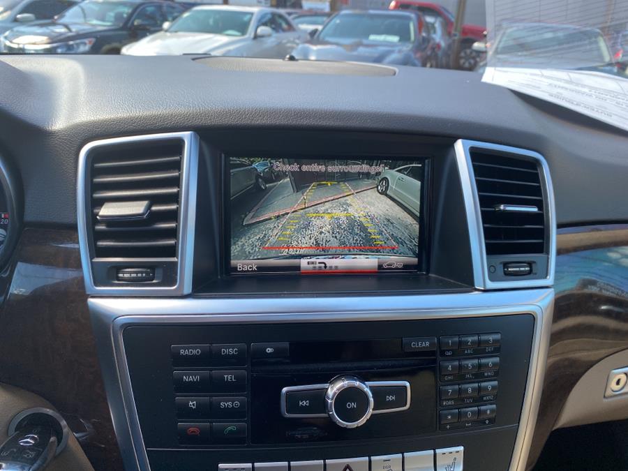 2013 Mercedes-Benz M-Class 4MATIC 4dr ML350, available for sale in Bronx, New York | Champion Auto Sales. Bronx, New York 2013 Mercedes-Benz M-Class 4MATIC 4dr ML350, available for sale in Bronx, New York | Champion Auto Sales. Bronx, New York