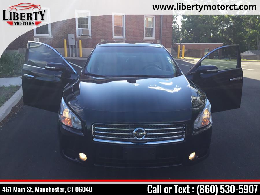 2011 Nissan Maxima 4dr Sdn V6 CVT 3.5 SV w/Premium Pkg, available for sale in Manchester, Connecticut | Liberty Motors. Manchester, Connecticut