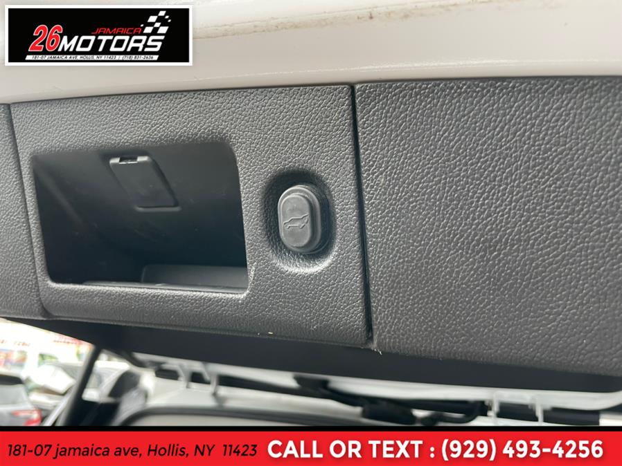 Used GMC Yukon SLE 4WD 4dr SLE 2018 | Jamaica 26 Motors. Hollis, New York Used GMC Yukon SLE 4WD 4dr SLE 2018 | Jamaica 26 Motors. Hollis, New York