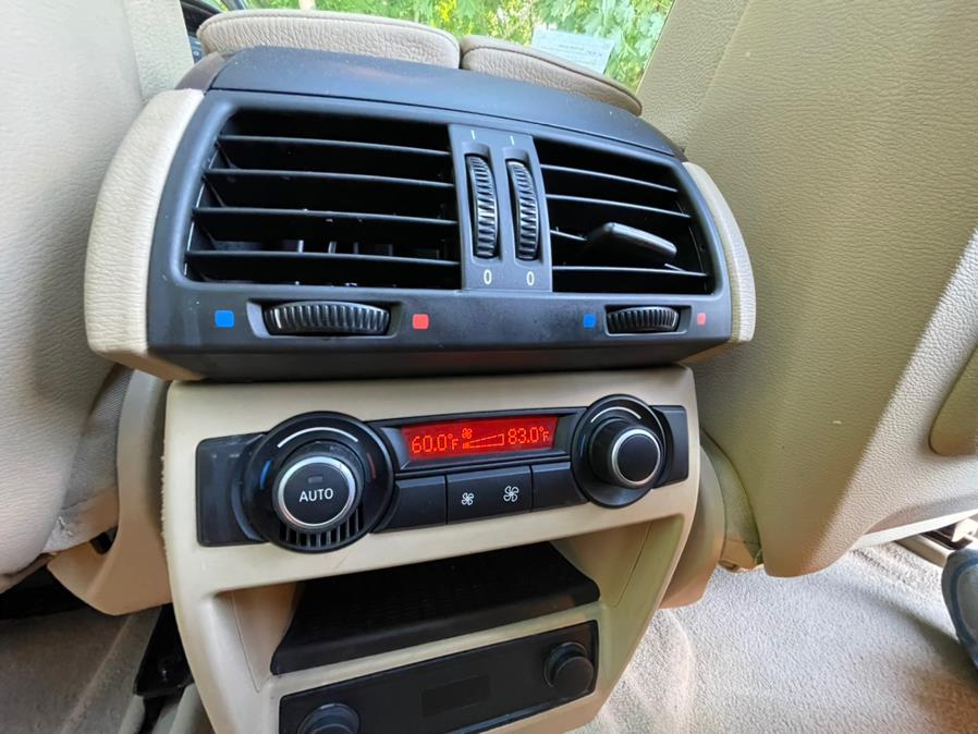 2011 BMW X5 AWD 4dr 35i Premium, available for sale in Elmont, New York | Sunrise of Elmont. Elmont, New York 2011 BMW X5 AWD 4dr 35i Premium, available for sale in Elmont, New York | Sunrise of Elmont. Elmont, New York