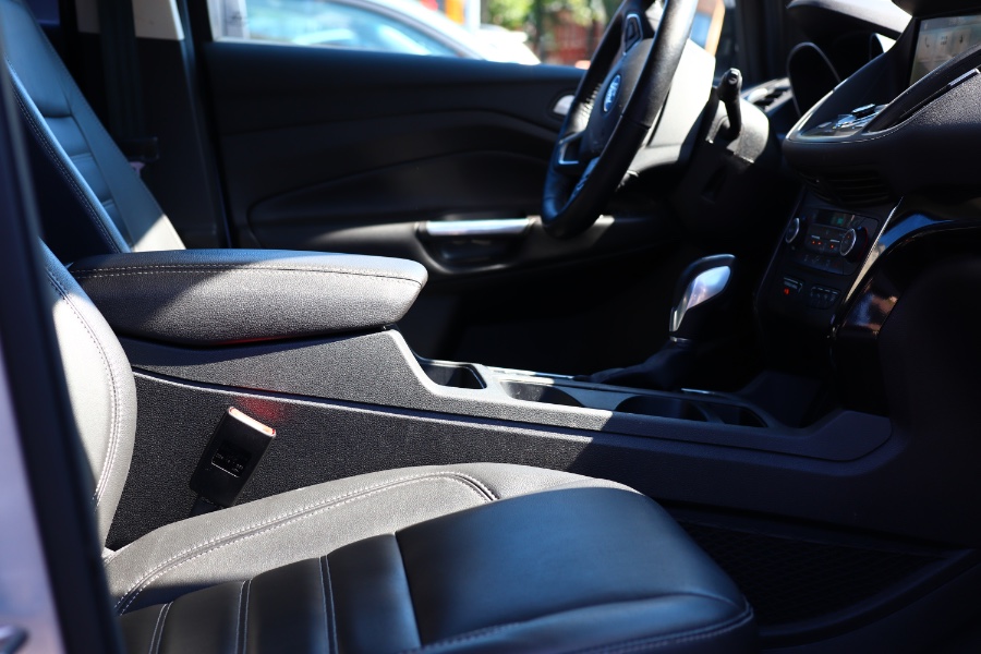 Used Ford Escape Titanium 4WD 2018 | Hillside Auto Mall Inc.. Jamaica, New York Used Ford Escape Titanium 4WD 2018 | Hillside Auto Mall Inc.. Jamaica, New York