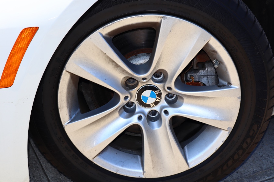 Used BMW 5 Series 4dr Sdn 528i xDrive AWD 2013 | Hillside Auto Mall Inc.. Jamaica, New York Used BMW 5 Series 4dr Sdn 528i xDrive AWD 2013 | Hillside Auto Mall Inc.. Jamaica, New York
