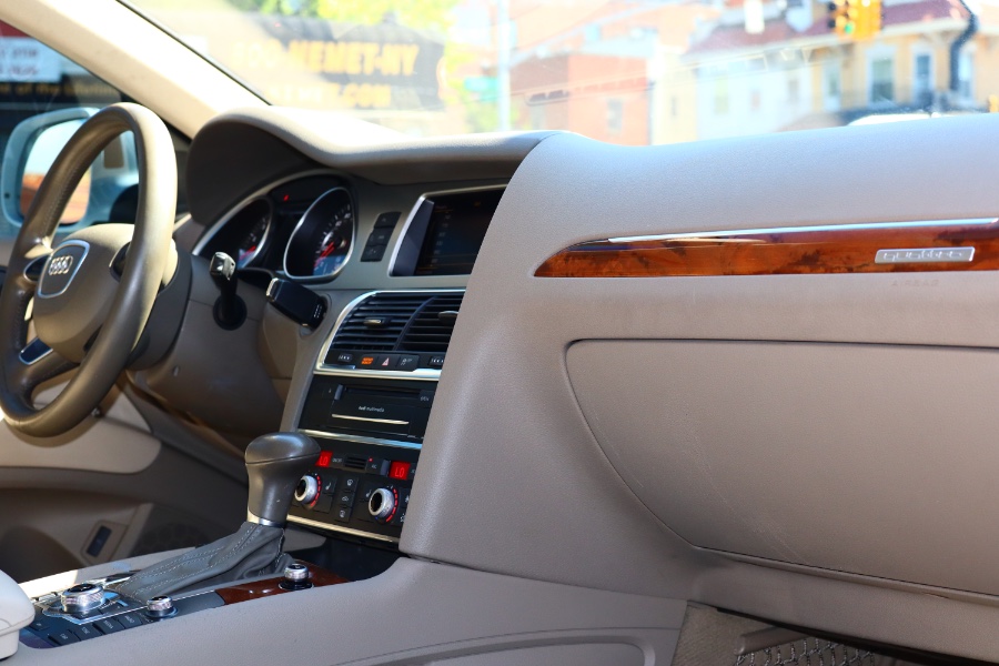 Used Audi Q7 quattro 4dr 3.0T Premium Plus 2015 | Hillside Auto Mall Inc.. Jamaica, New York Used Audi Q7 quattro 4dr 3.0T Premium Plus 2015 | Hillside Auto Mall Inc.. Jamaica, New York