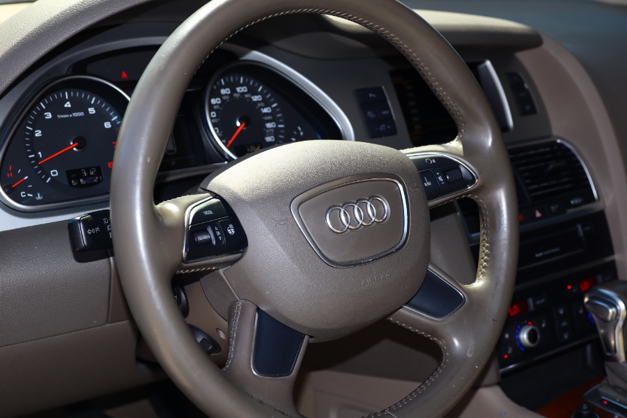 Used Audi Q7 quattro 4dr 3.0T Premium Plus 2015 | Hillside Auto Mall Inc.. Jamaica, New York Used Audi Q7 quattro 4dr 3.0T Premium Plus 2015 | Hillside Auto Mall Inc.. Jamaica, New York