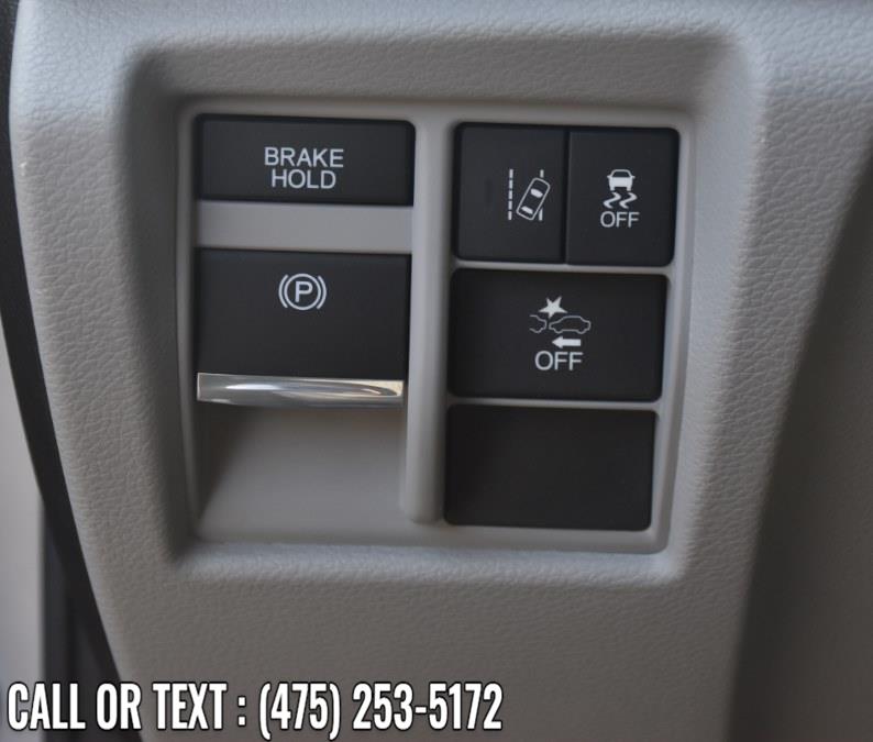 2017 Acura MDX SH-AWD w/Technology/Entertainment Pkg, available for sale in Waterbury, Connecticut | Highline Car Connection. Waterbury, Connecticut 2017 Acura MDX SH-AWD w/Technology/Entertainment Pkg, available for sale in Waterbury, Connecticut | Highline Car Connection. Waterbury, Connecticut