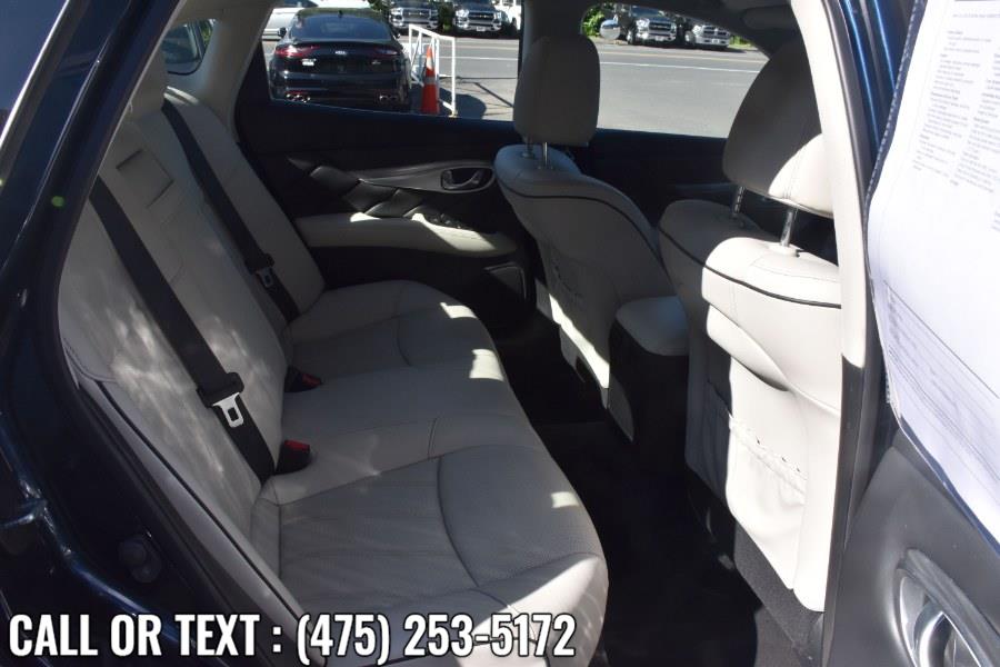 Used INFINITI Q70 3.7 LUXE AWD 2018 | Highline Car Connection. Waterbury, Connecticut Used INFINITI Q70 3.7 LUXE AWD 2018 | Highline Car Connection. Waterbury, Connecticut