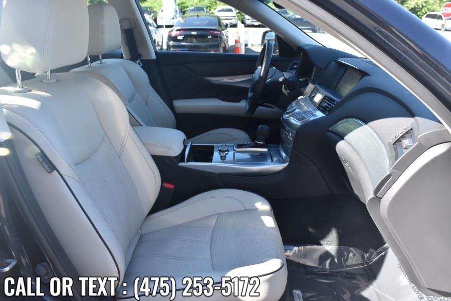 Used INFINITI Q70 3.7 LUXE AWD 2018 | Highline Car Connection. Waterbury, Connecticut Used INFINITI Q70 3.7 LUXE AWD 2018 | Highline Car Connection. Waterbury, Connecticut