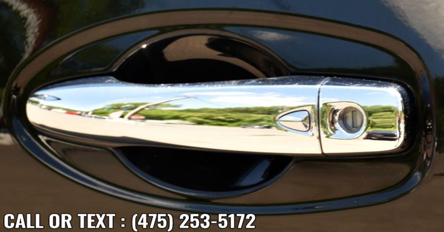 Used Nissan Rogue AWD 4dr SV 2015 | Highline Car Connection. Waterbury, Connecticut Used Nissan Rogue AWD 4dr SV 2015 | Highline Car Connection. Waterbury, Connecticut