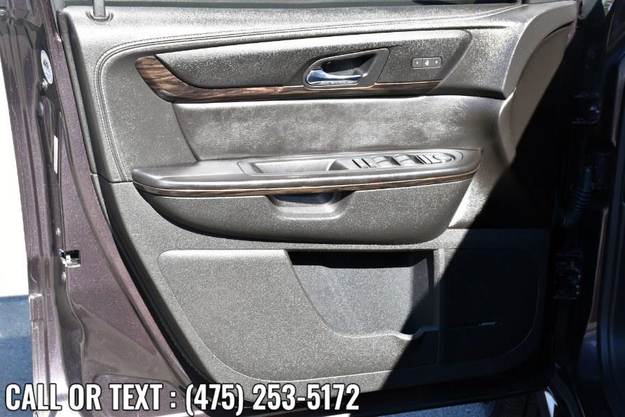 Used GMC Acadia 4dr Denali 2015 | Highline Car Connection. Waterbury, Connecticut Used GMC Acadia 4dr Denali 2015 | Highline Car Connection. Waterbury, Connecticut