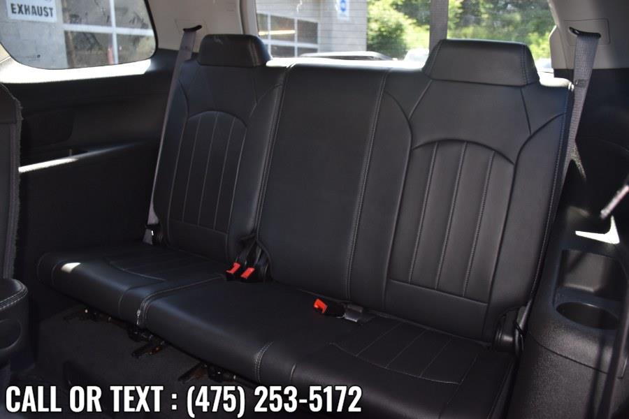 Used GMC Acadia 4dr Denali 2015 | Highline Car Connection. Waterbury, Connecticut Used GMC Acadia 4dr Denali 2015 | Highline Car Connection. Waterbury, Connecticut