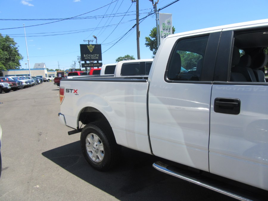 Used Ford F-150 4WD SuperCab 145" XLT 2011 | Royalty Auto Sales. Little Ferry, New Jersey Used Ford F-150 4WD SuperCab 145" XLT 2011 | Royalty Auto Sales. Little Ferry, New Jersey