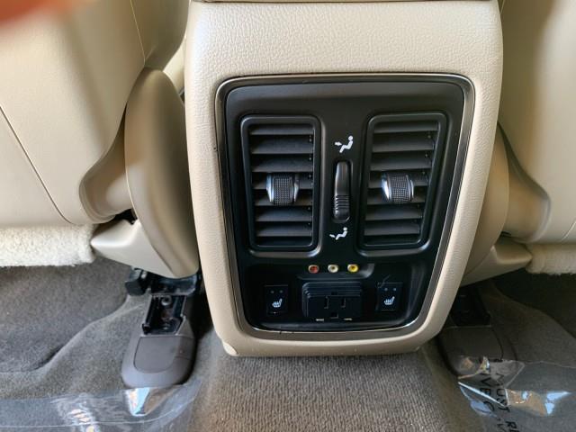 Used Jeep Grand Cherokee Overland 2012 | Valentine Motor Company. Forestville, Maryland Used Jeep Grand Cherokee Overland 2012 | Valentine Motor Company. Forestville, Maryland