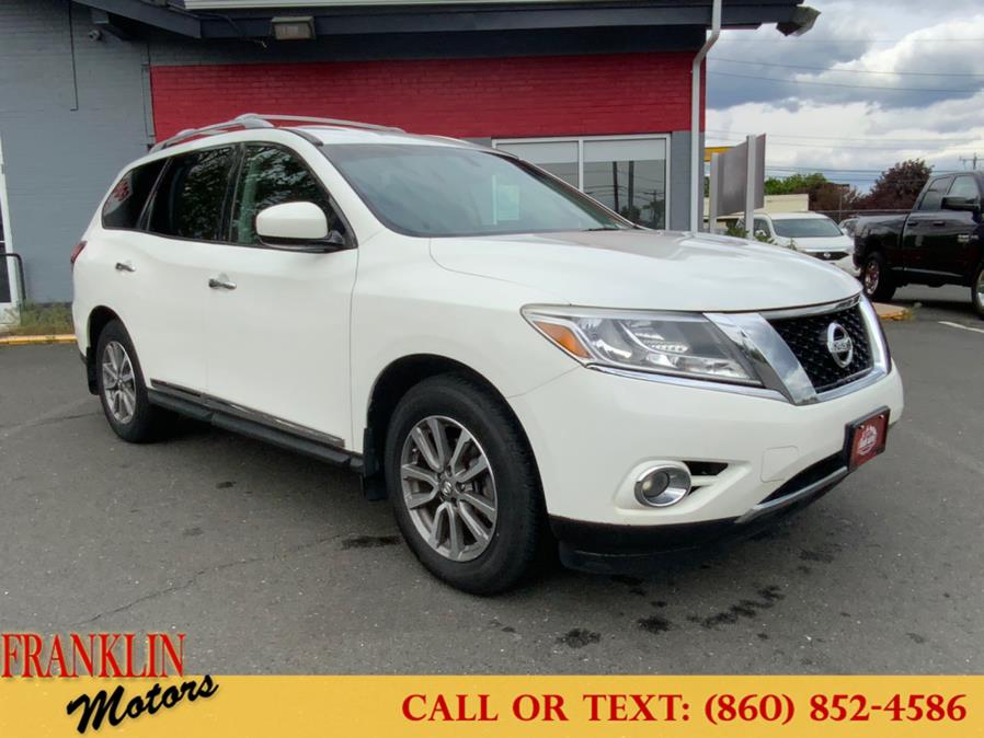 2014 Nissan Pathfinder 4WD 4dr SV, available for sale in Hartford, Connecticut | Franklin Motors Auto Sales LLC. Hartford, Connecticut