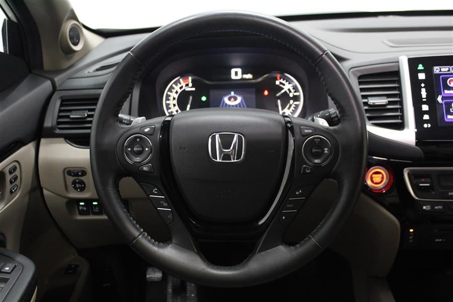 2016 Honda Pilot TOURING, available for sale in Paterson, New Jersey | Fast Track Motors. Paterson, New Jersey 2016 Honda Pilot TOURING, available for sale in Paterson, New Jersey | Fast Track Motors. Paterson, New Jersey