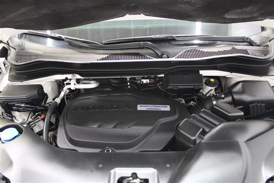 2016 Honda Pilot TOURING, available for sale in Paterson, New Jersey | Fast Track Motors. Paterson, New Jersey 2016 Honda Pilot TOURING, available for sale in Paterson, New Jersey | Fast Track Motors. Paterson, New Jersey